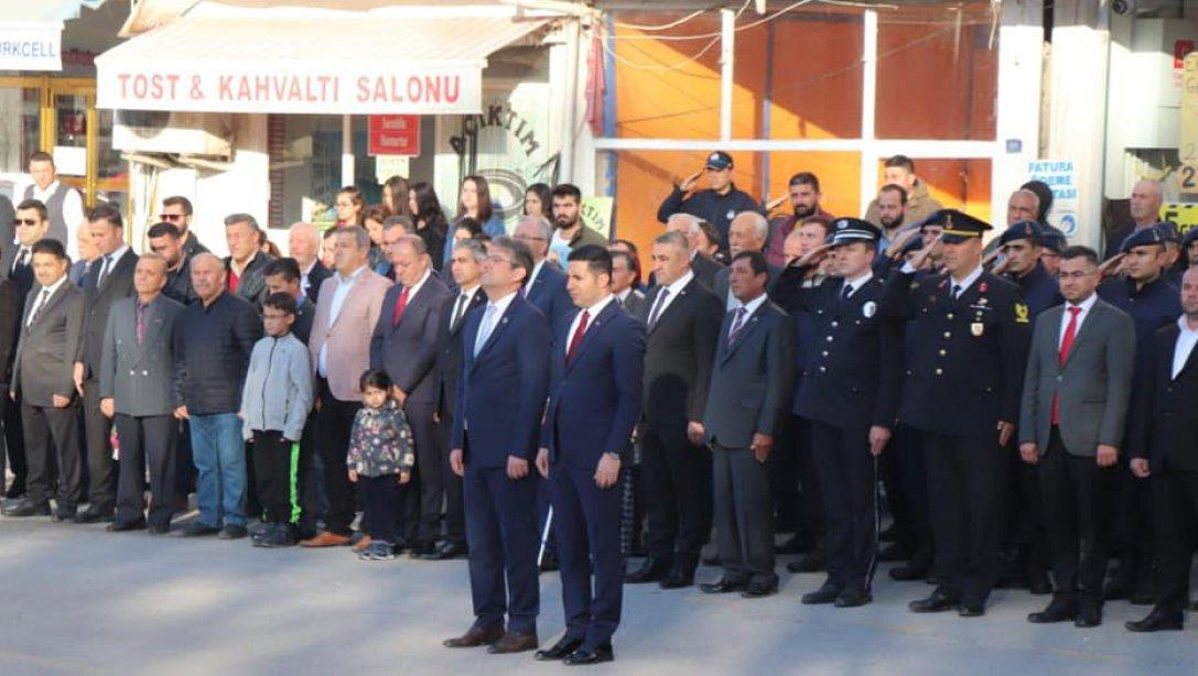 10 Kasım Gazi Mustafa Kemal Atatürk' ü Anma Töreni